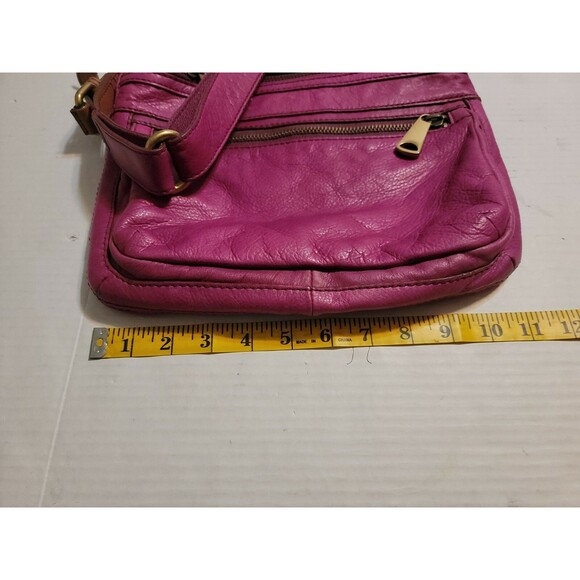 Fossil Pink Fuchsia Explorer Swing Pack Leather Crossbody Shoulder Bag - Picture 6 of 8